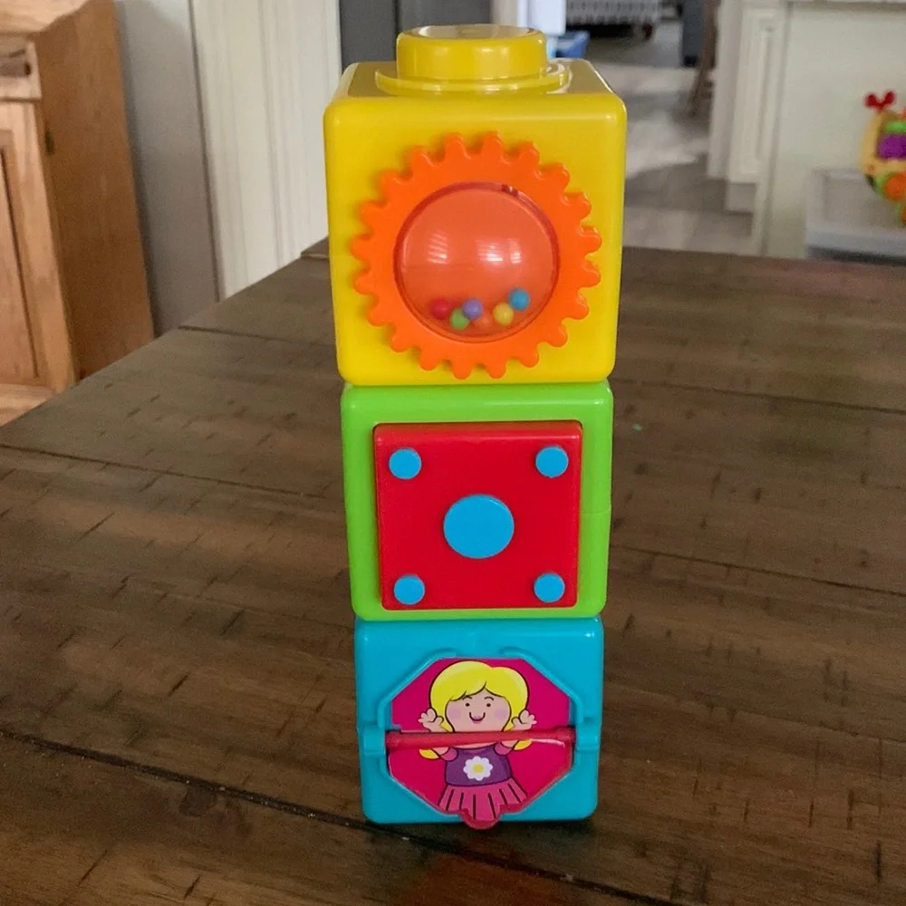PLAYGO PLASTIC ACTIVITY BLOCKS SET OF 3